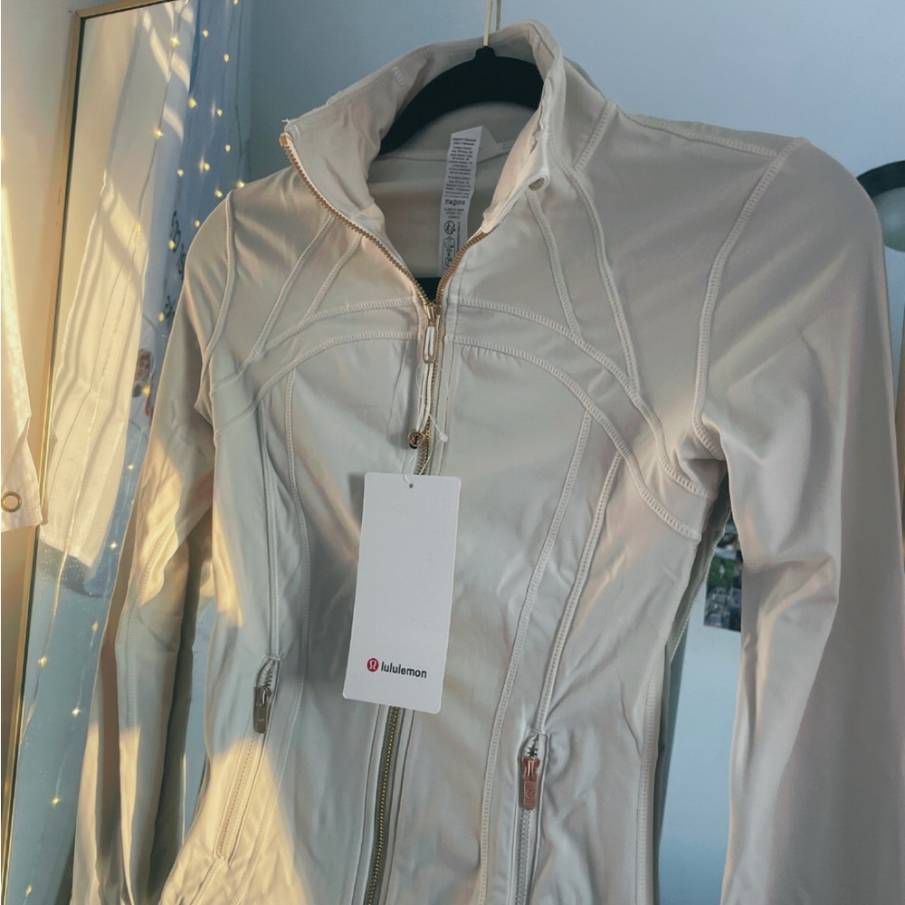 define white jacket